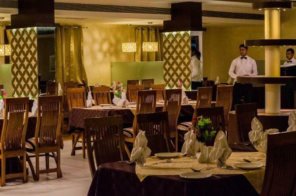 Hotel Sheela Shree Plaza Jhansi Bagian luar foto