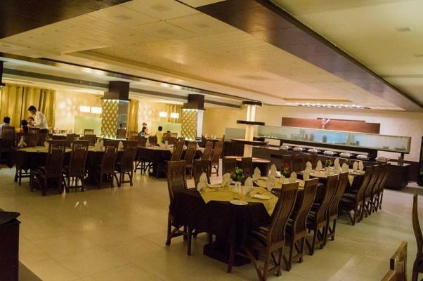 Hotel Sheela Shree Plaza Jhansi Bagian luar foto